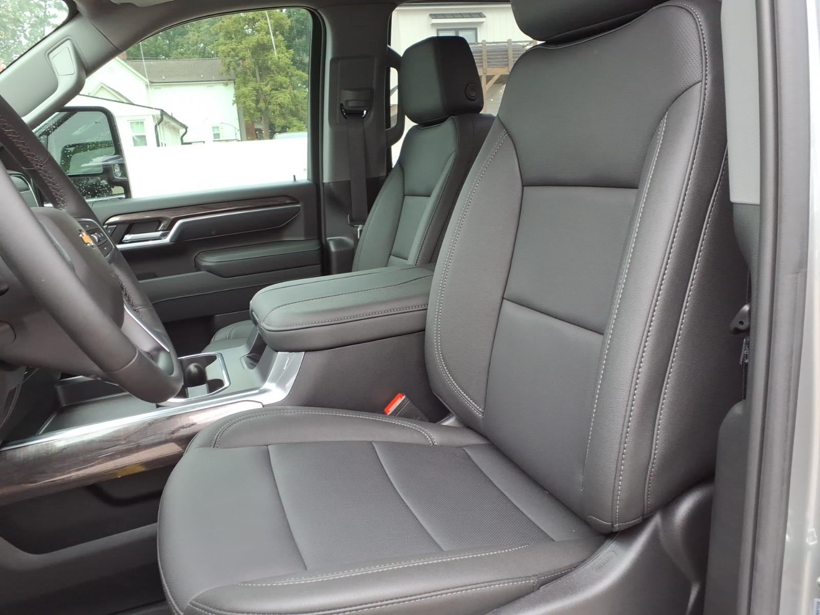 2026 Chevrolet Silverado 2500 HD LTZ - Photo 23