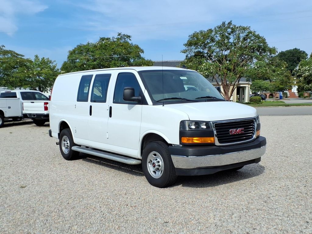 2024 GMC Savana Cargo