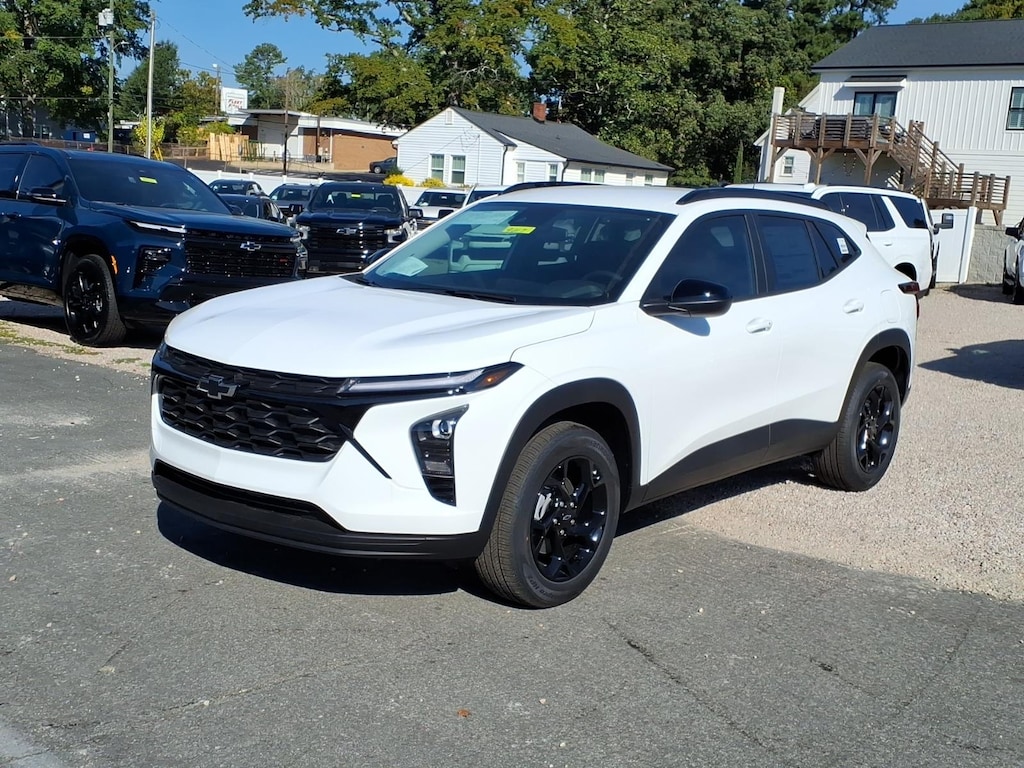 New 2026 Chevrolet Trax LT SUV