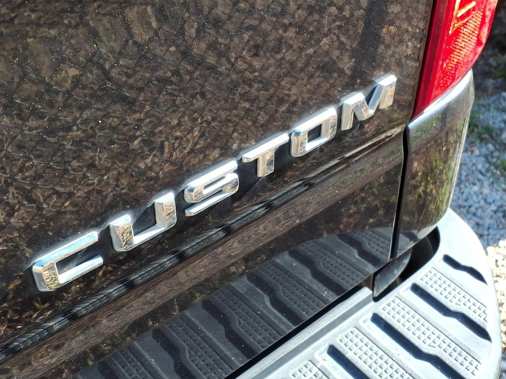 Used 2022 Chevrolet Silverado 1500 Custom Truck