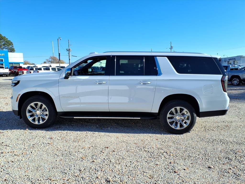 2026 Chevrolet Suburban Premier - Photo 4
