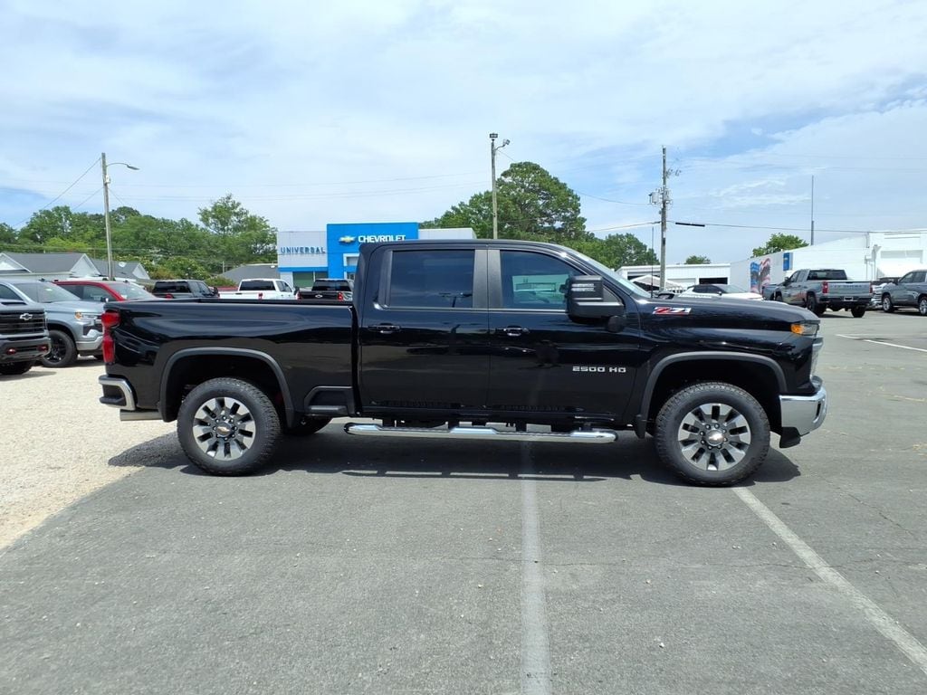 2026 Chevrolet Silverado 2500 HD LT - Photo 8