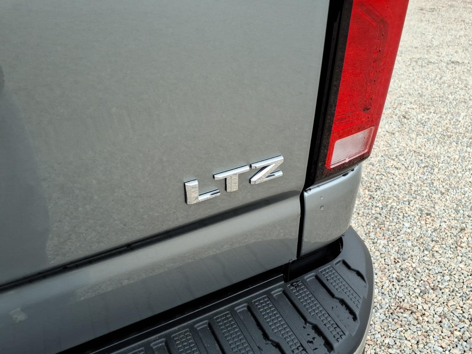 2026 Chevrolet Silverado 2500 HD LTZ - Photo 8