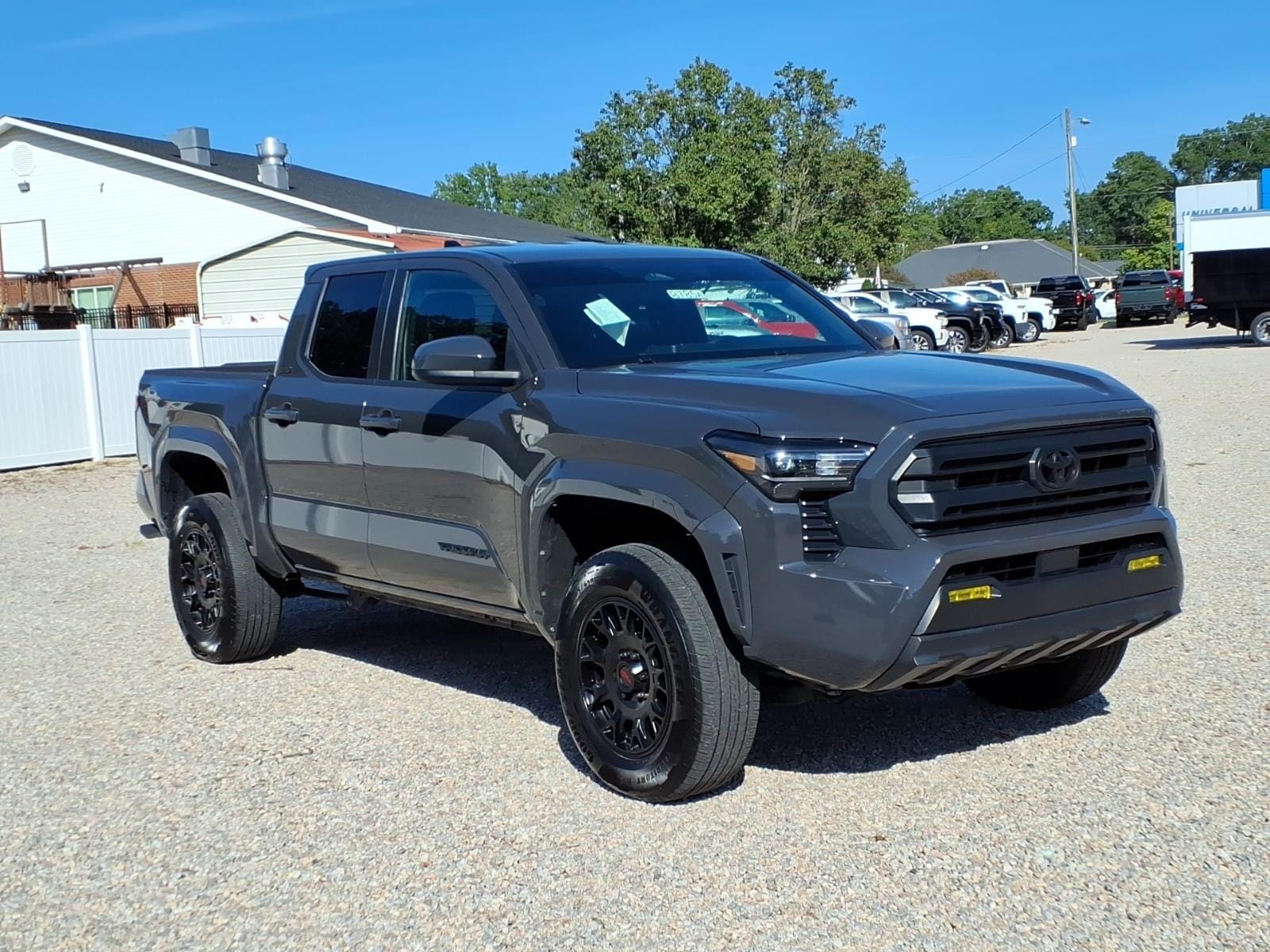 2025 Toyota Tacoma SR5