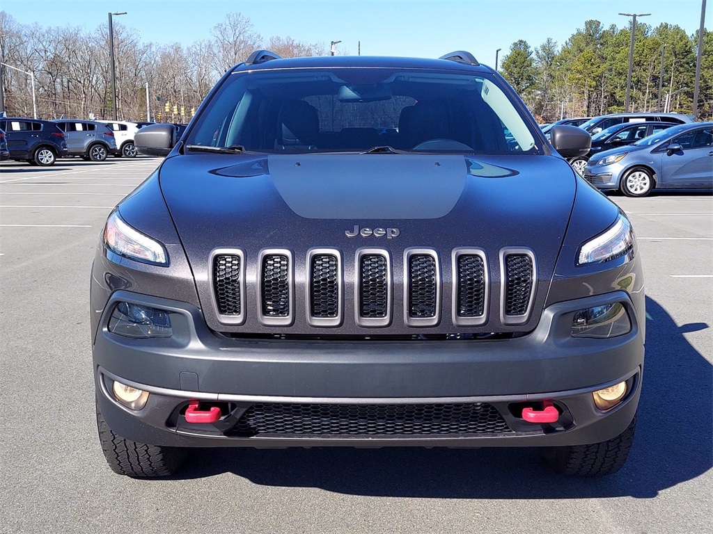 Used 2018 Jeep Cherokee Trailhawk SUV