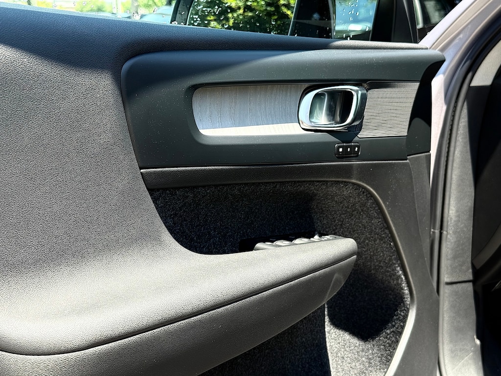New 2026 Volvo XC40 B5 Plus SUV