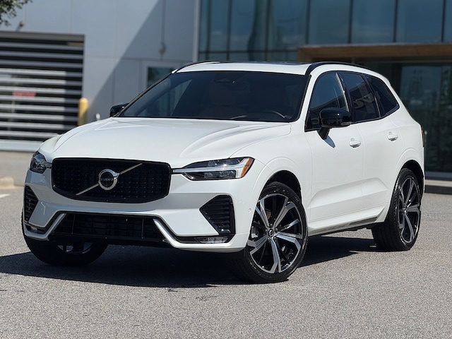 2024 Volvo XC60 B5 Ultimate Dark Theme SUV
