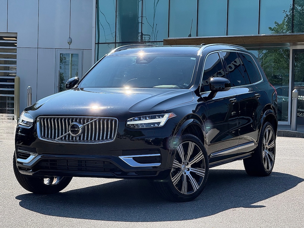 Certified 2025 Volvo XC90 Plug-In Hybrid T8 Plus 7-Seater SUV