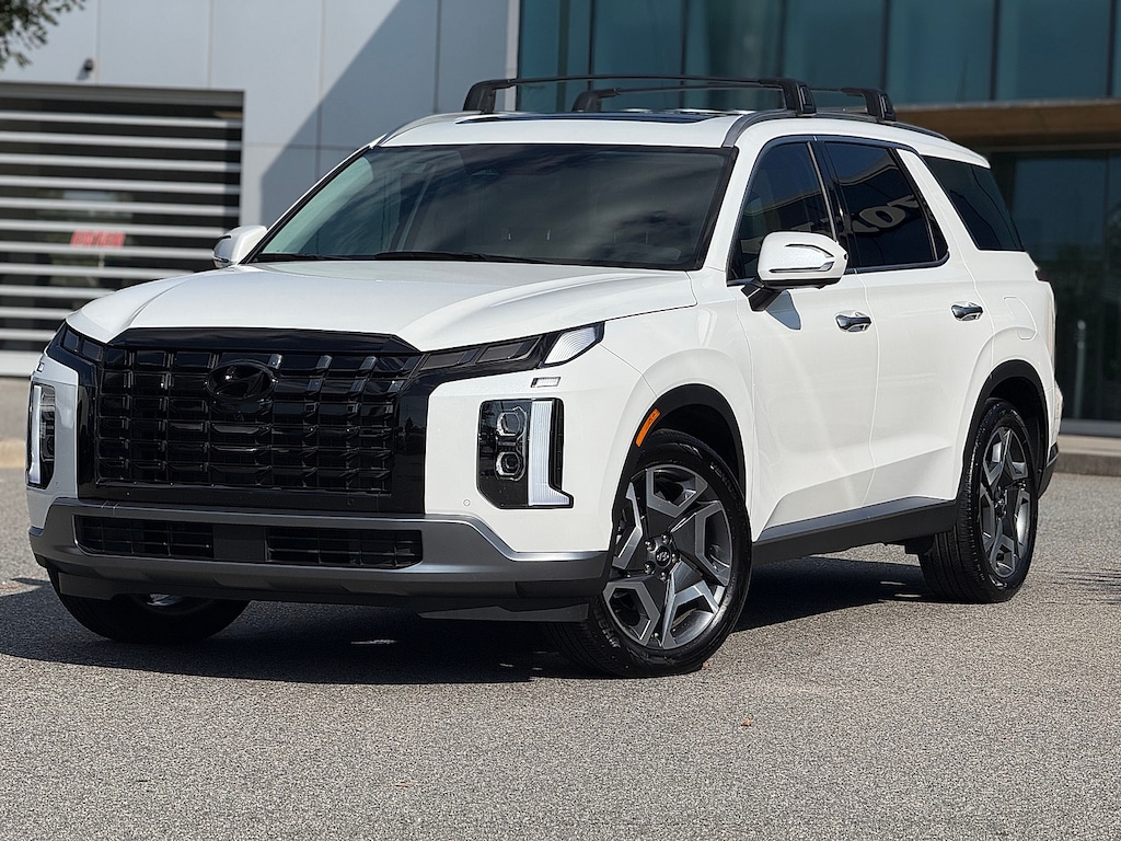 Used 2025 Hyundai Palisade SEL Premium SUV