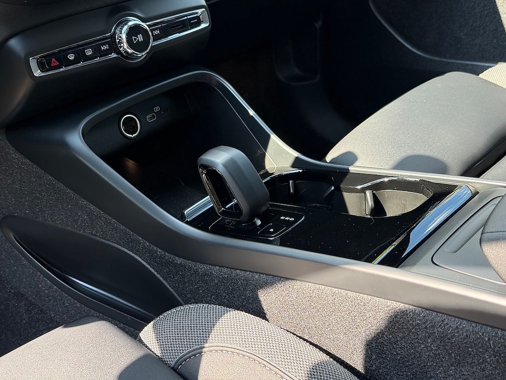 Certified 2023 Volvo C40 Recharge Pure Electric Twin Core SUV