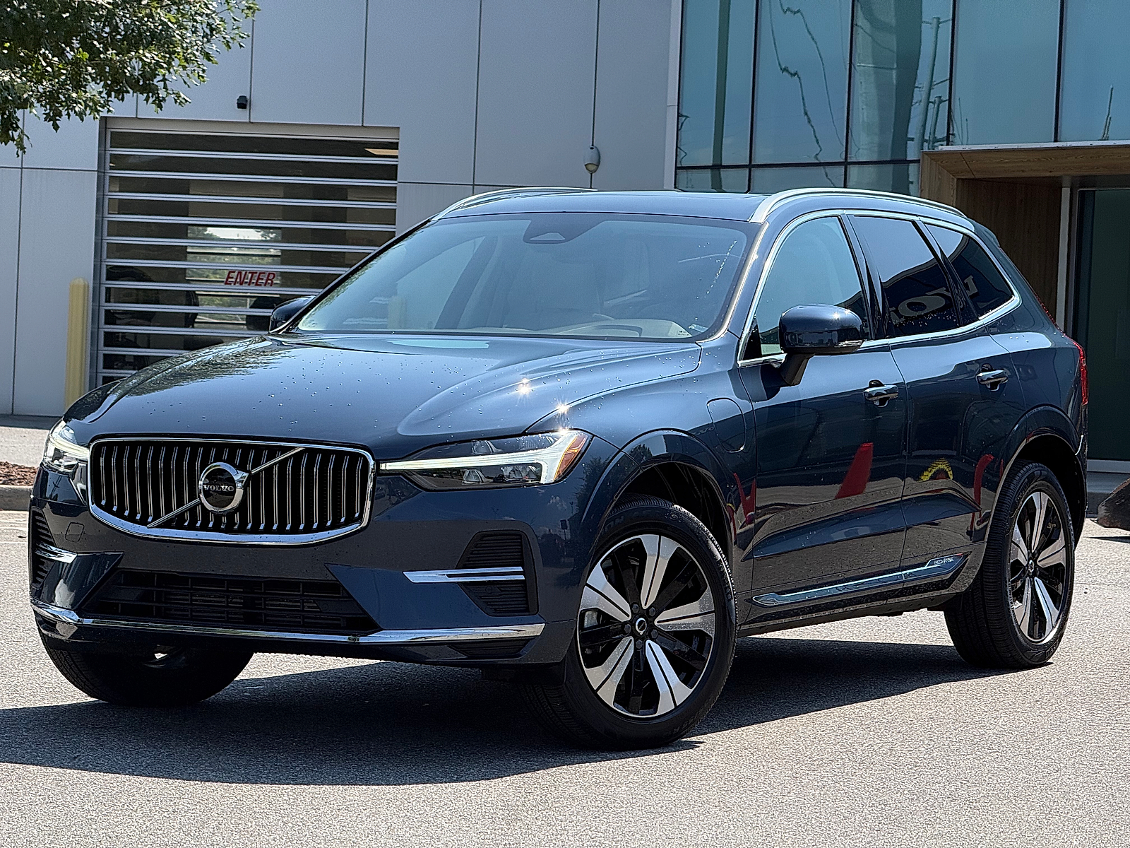 Volvo XC60 Recharge Plug-In Hybrid