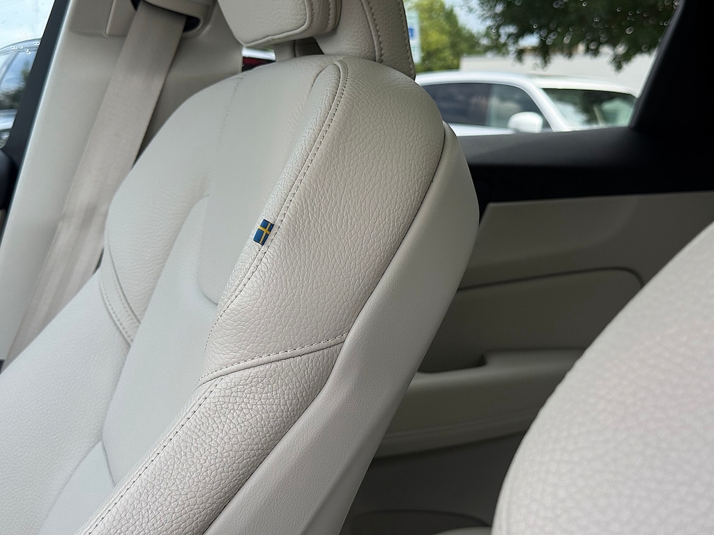 Certified 2024 Volvo XC60 B5 Plus Dark Theme SUV