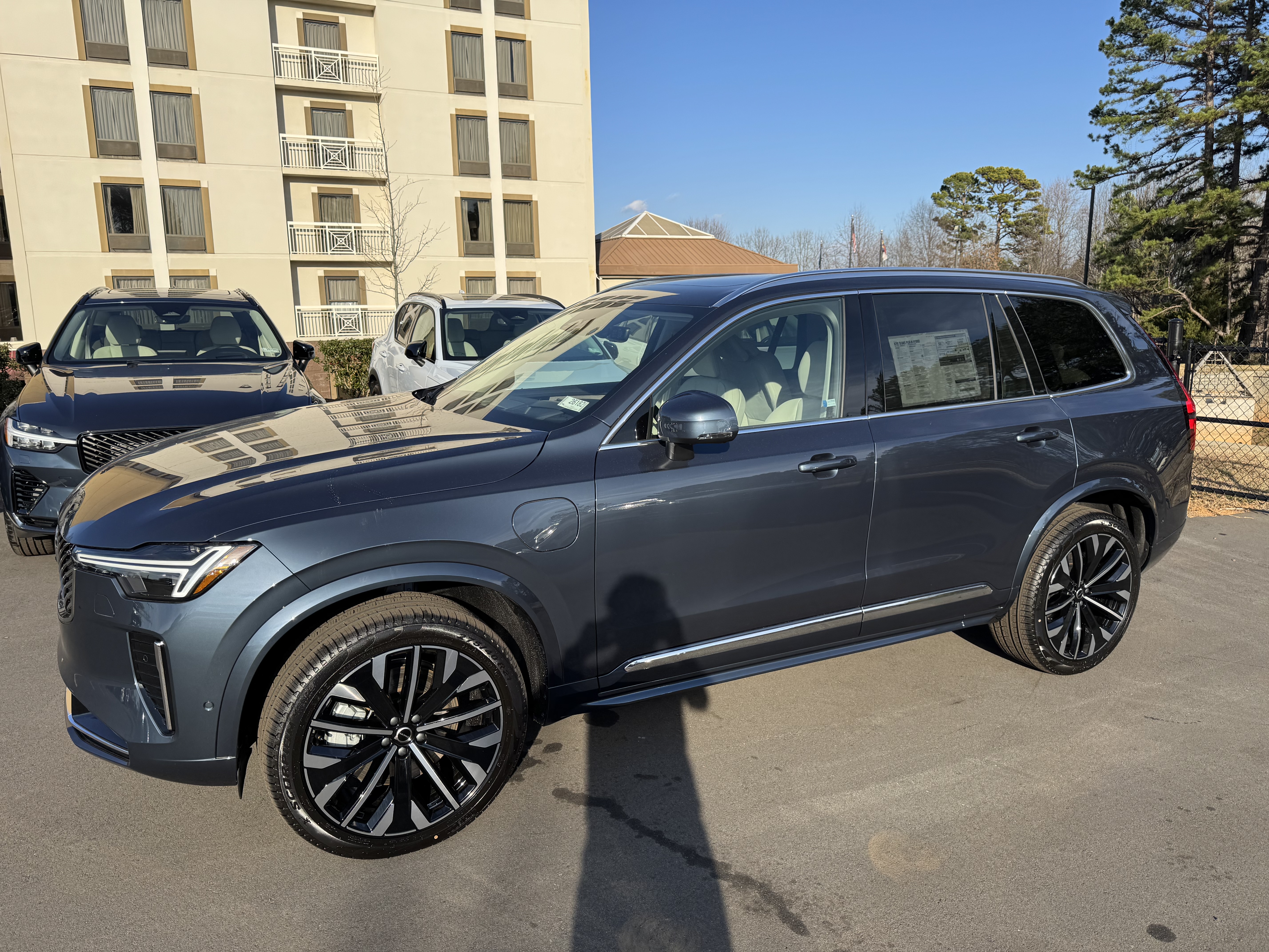  Volvo XC90 plug-in hybrid