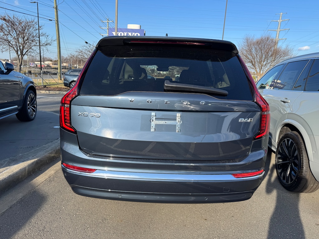 New 2026 Volvo XC90 B6 Plus 7-Seater SUV