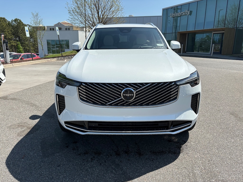 New 2026 Volvo XC90 B5 Ultra 7-Seater SUV