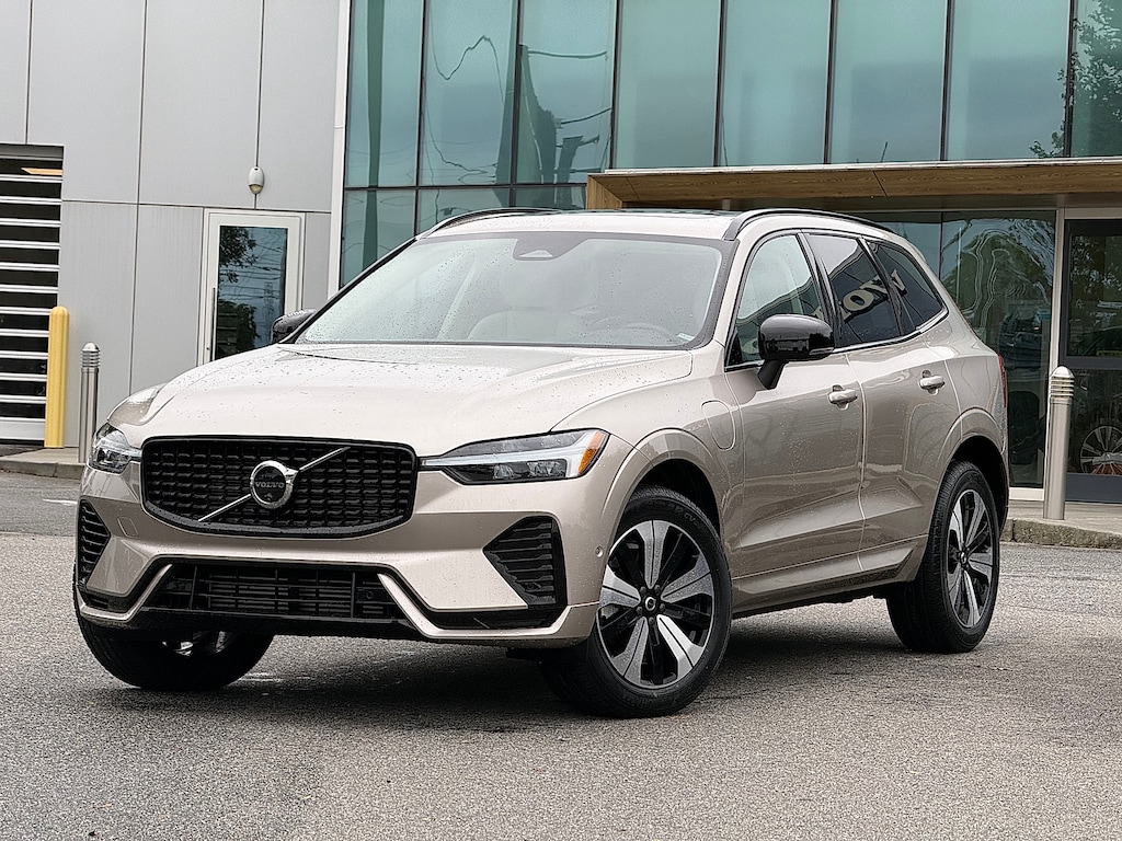 Certified 2024 Volvo XC60 Recharge Plug-In Hybrid T8 Plus Dark Theme SUV