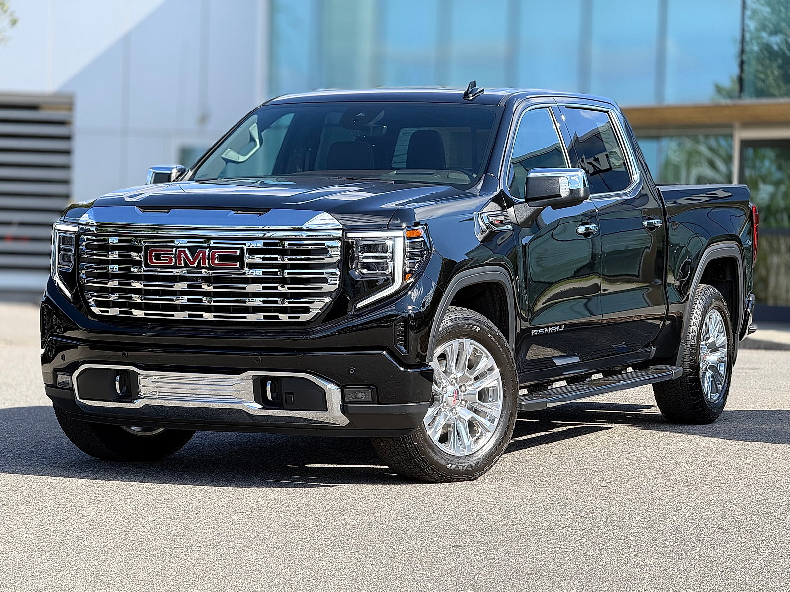 Used 2026 GMC Sierra 1500 Crew Cab, Short Bed, Denali, 4WD Truck Crew Cab