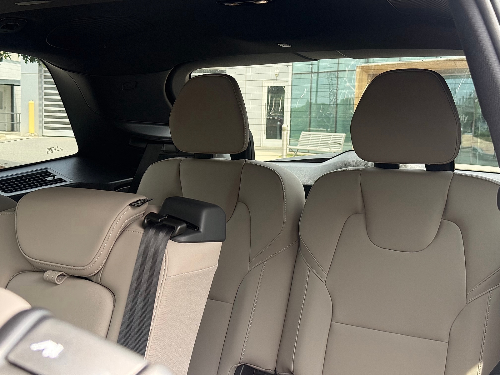 2026 Volvo XC90 Plus - Photo 24