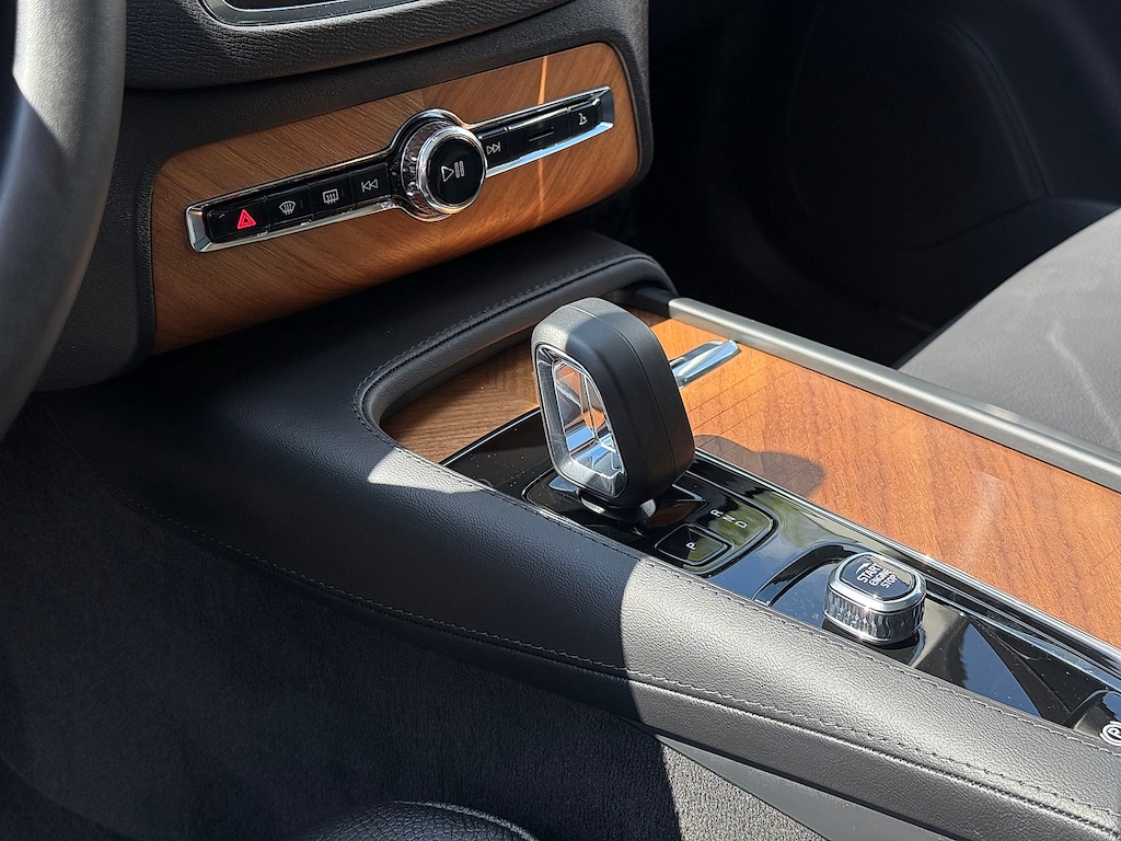 Certified 2025 Volvo XC90 B5 Plus SUV