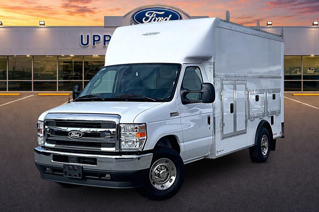 New 2026 Ford E-Series Cutaway E-350 SRW 158 WB