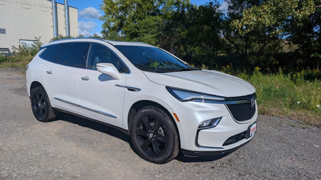 2024 Buick Enclave Essence SUV