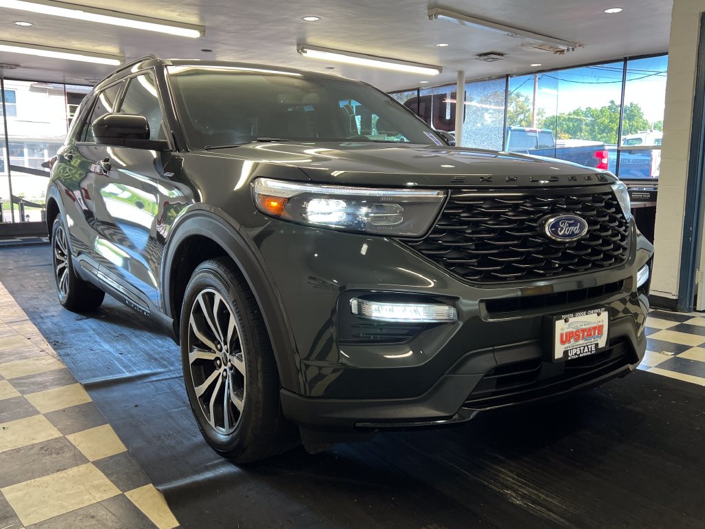 2023 Ford Explorer ST-LINE