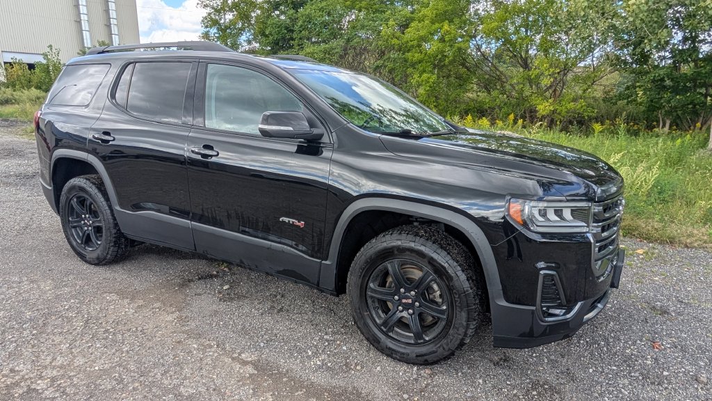 2023 GMC Acadia