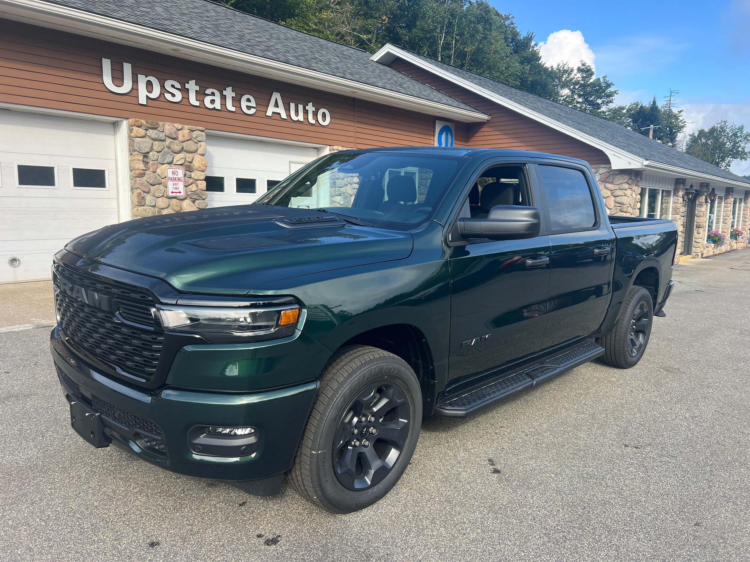 2026 RAM 1500 Pickup Express