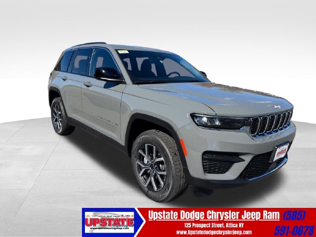 2027 Jeep Grand Cherokee LAREDO 4X4 Sport Utility