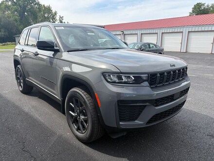 2027 Jeep Grand Cherokee Laredo Altitude Sport Utility