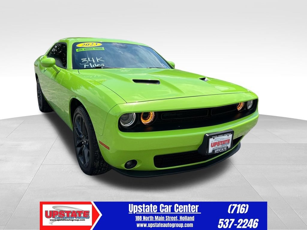 2023 Dodge Challenger SXT