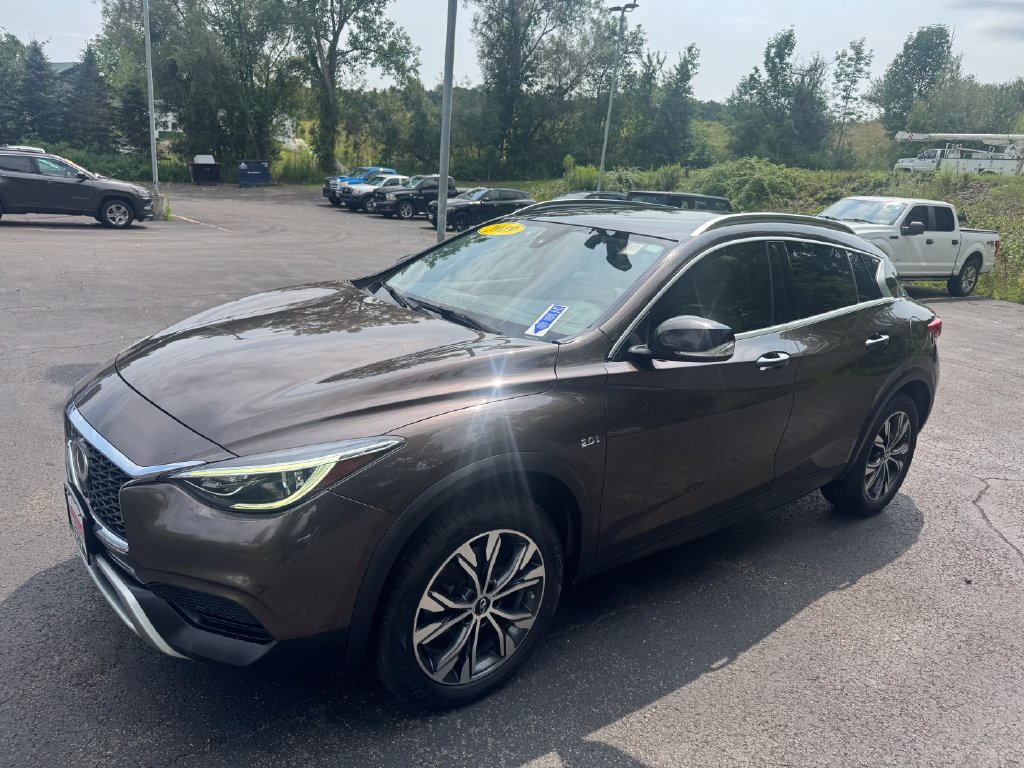 2019 INFINITI QX30