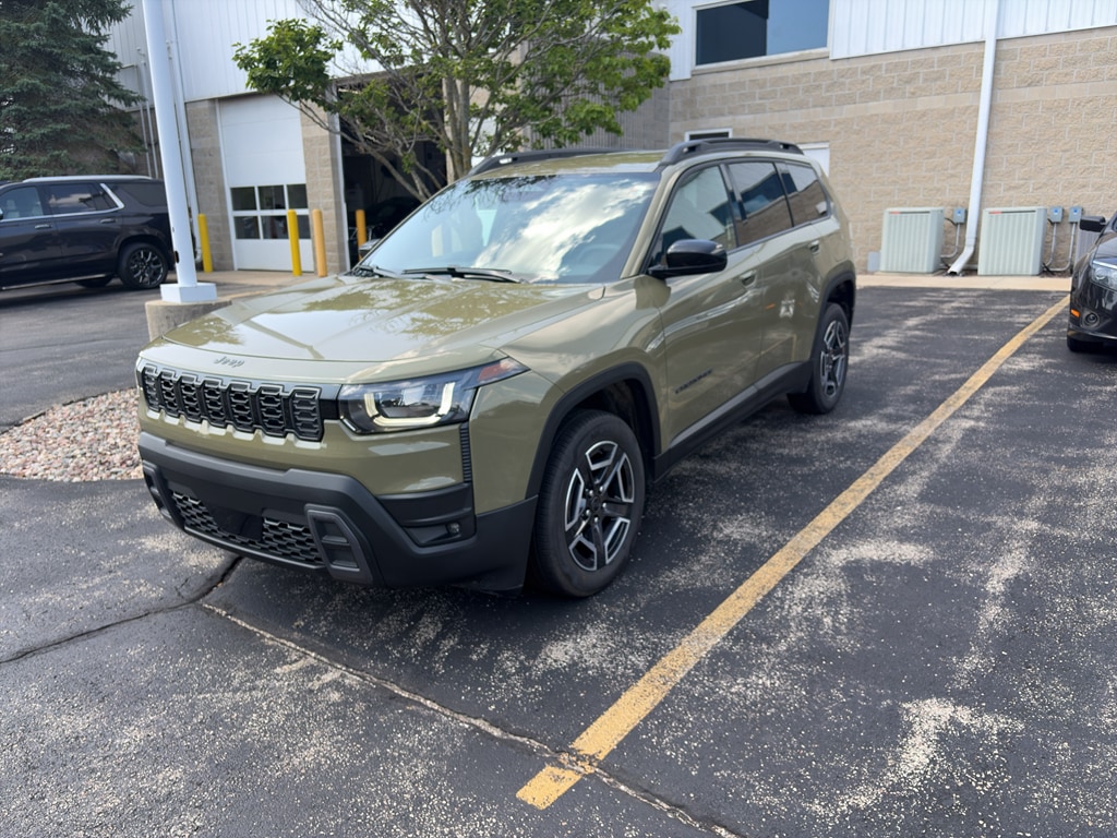 New 2026 Jeep Cherokee Laredo Sport Utility