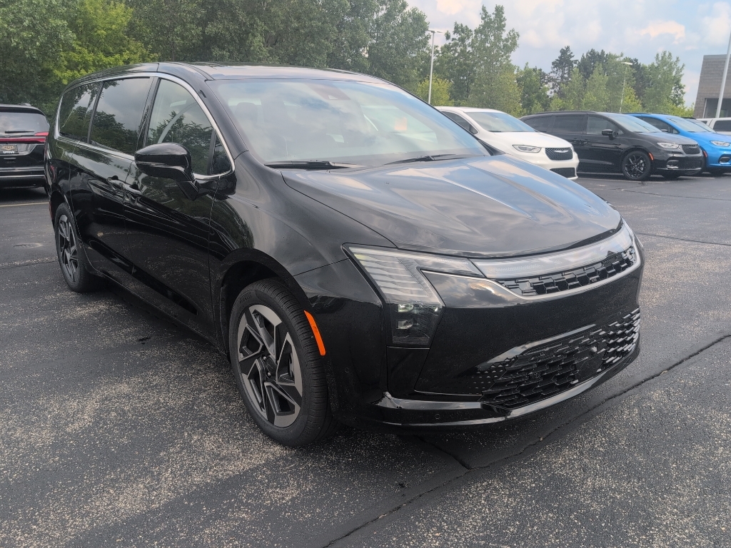 New 2027 Chrysler Pacifica Limited Passenger Van