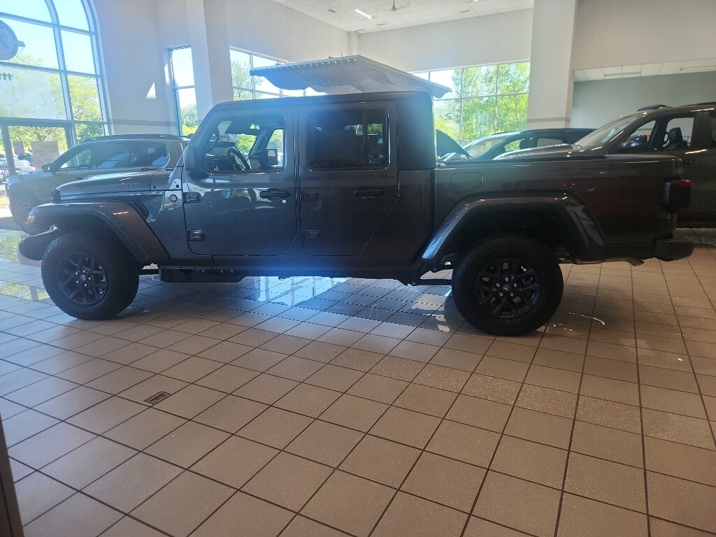 New 2026 Jeep Gladiator 85th Anniversary Edition Crew Cab