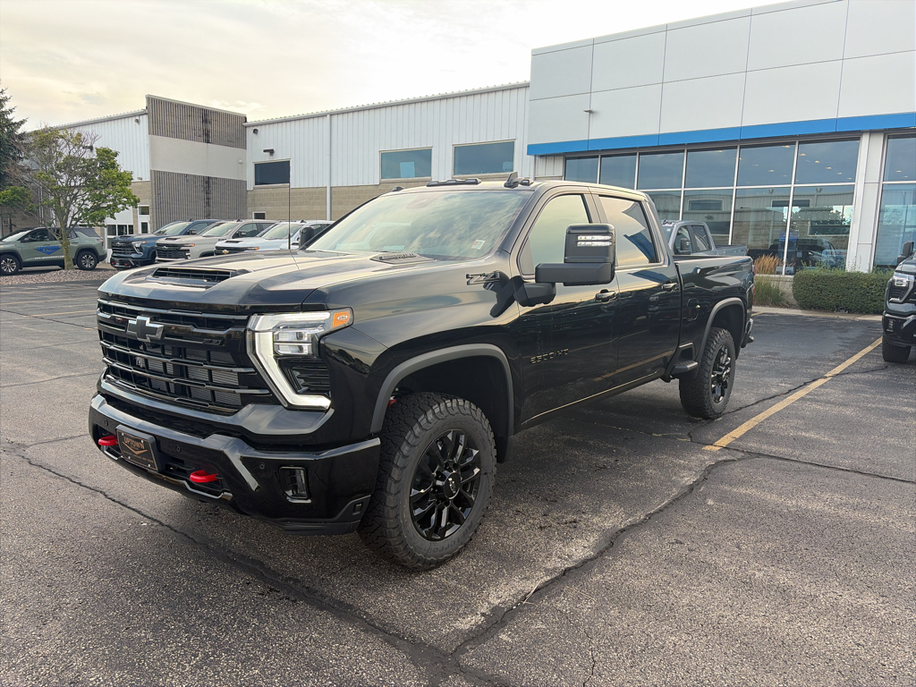 New 2026 Chevrolet Silverado LT Crew Cab