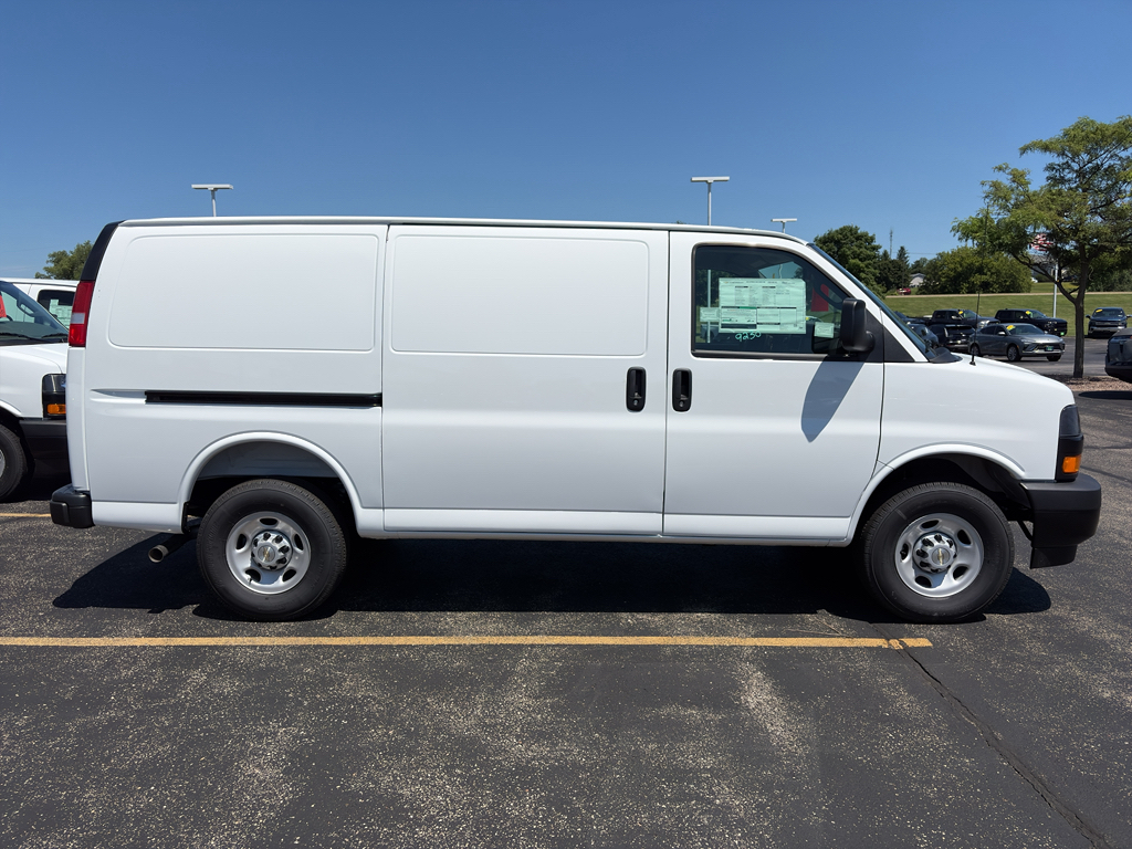 New 2026 Chevrolet Express Work Van Cargo Van