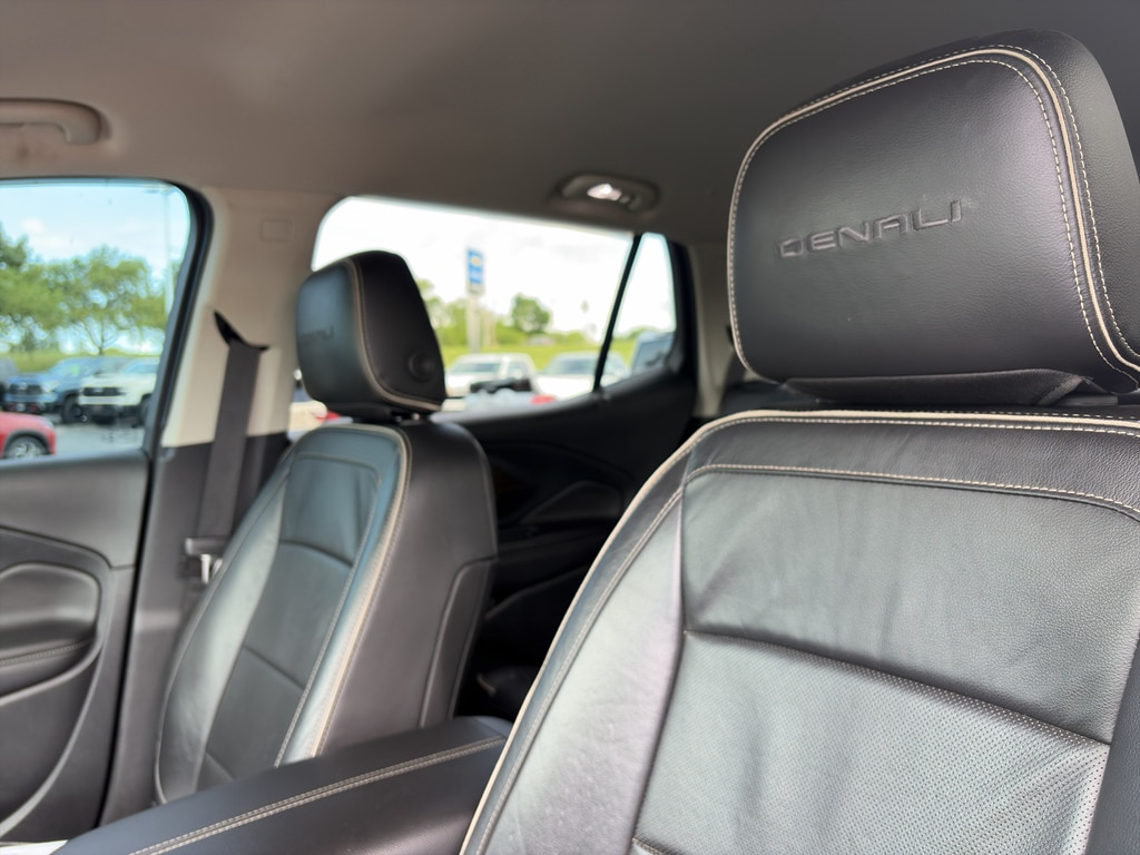 2020 GMC Terrain Denali - Photo 22