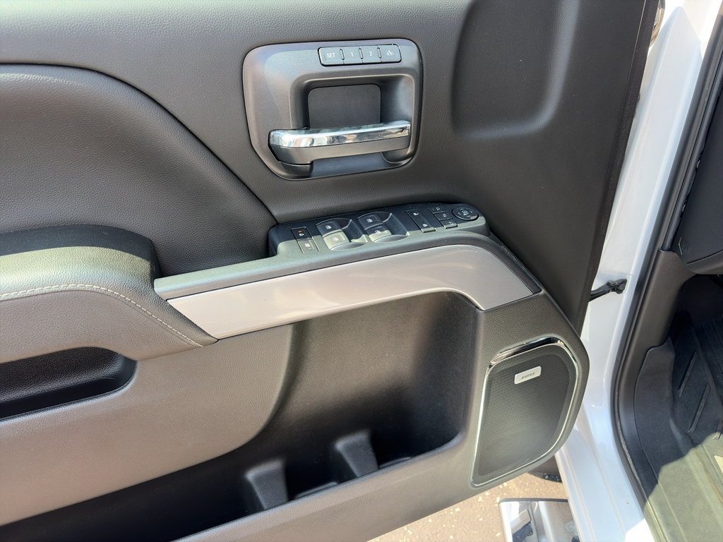 2019 Chevrolet Silverado 2500HD LTZ - Photo 19