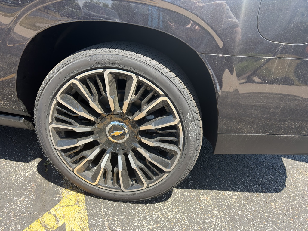 2026 Chevrolet Suburban High Country - Photo 20