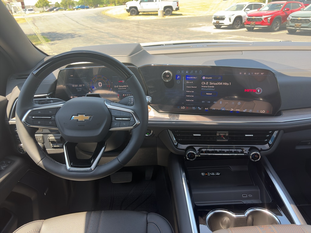 2026 Chevrolet Suburban High Country - Photo 10