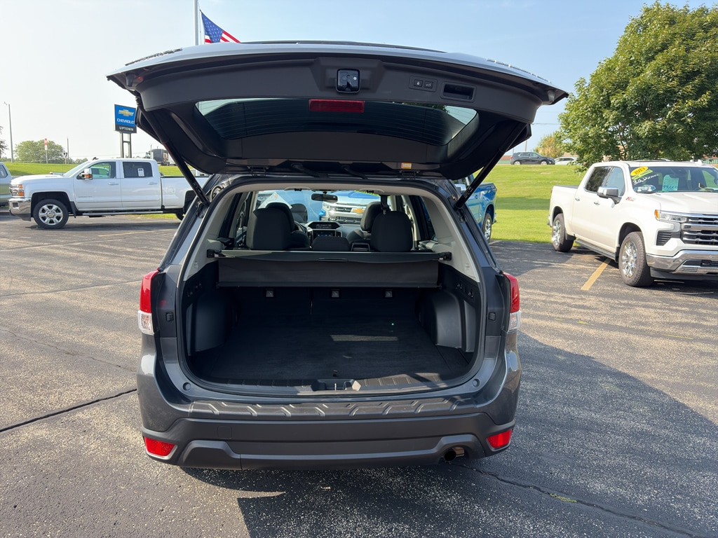 2024 Subaru Forester Premium - Photo 18