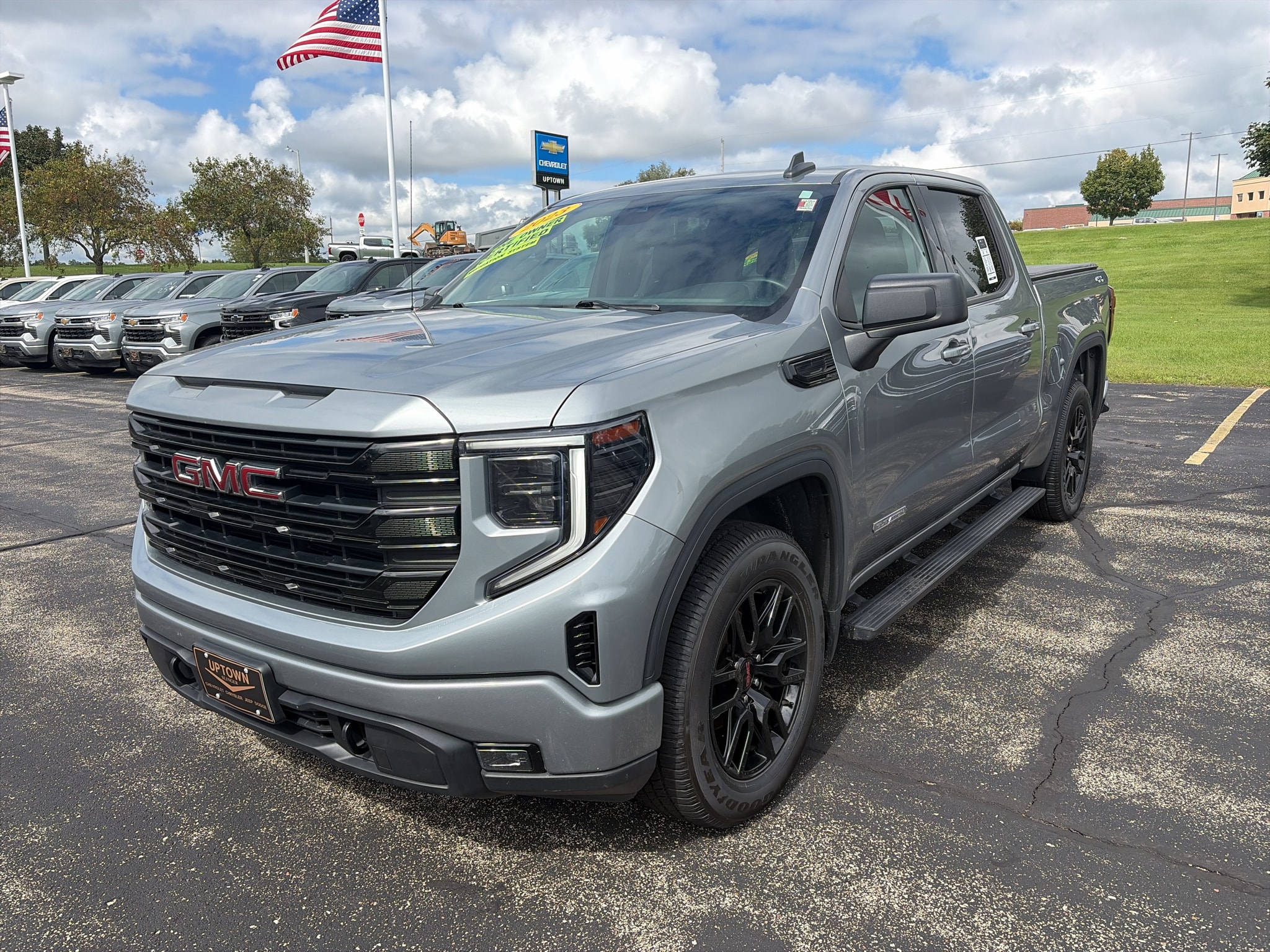 2023 GMC Sierra 1500 Elevation