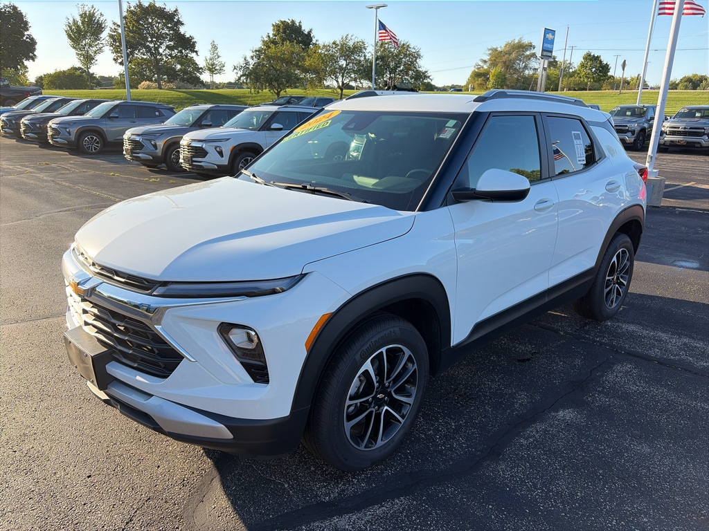 Used 2024 Chevrolet Trailblazer LT SUV