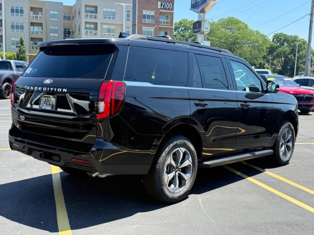 New 2027 Ford Expedition Active 4x4 SUV