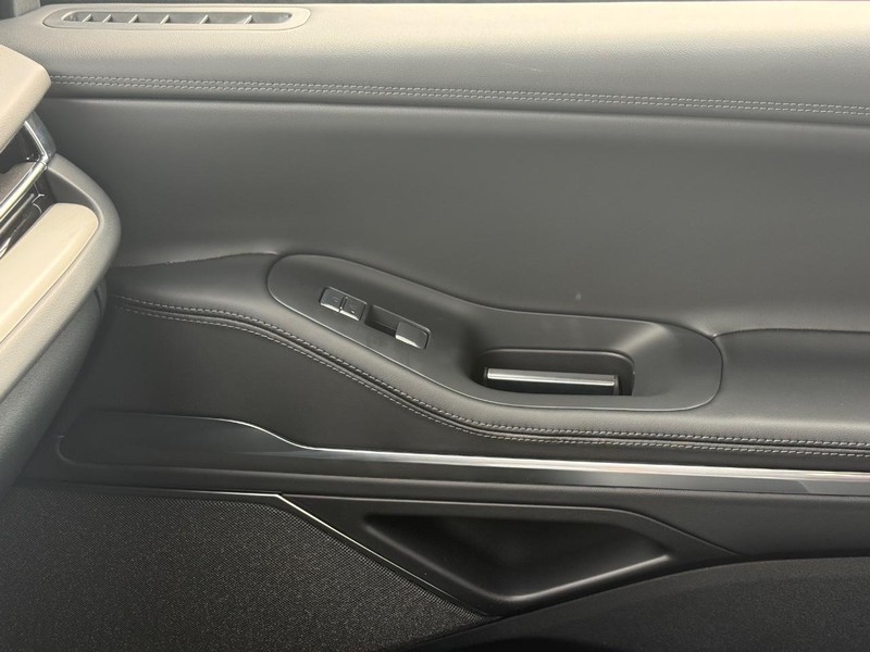 2026 Lincoln Navigator Reserve L - Photo 12