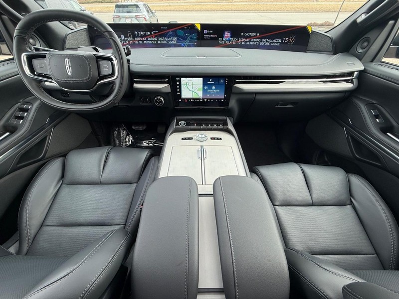 2026 Lincoln Navigator Reserve L - Photo 7