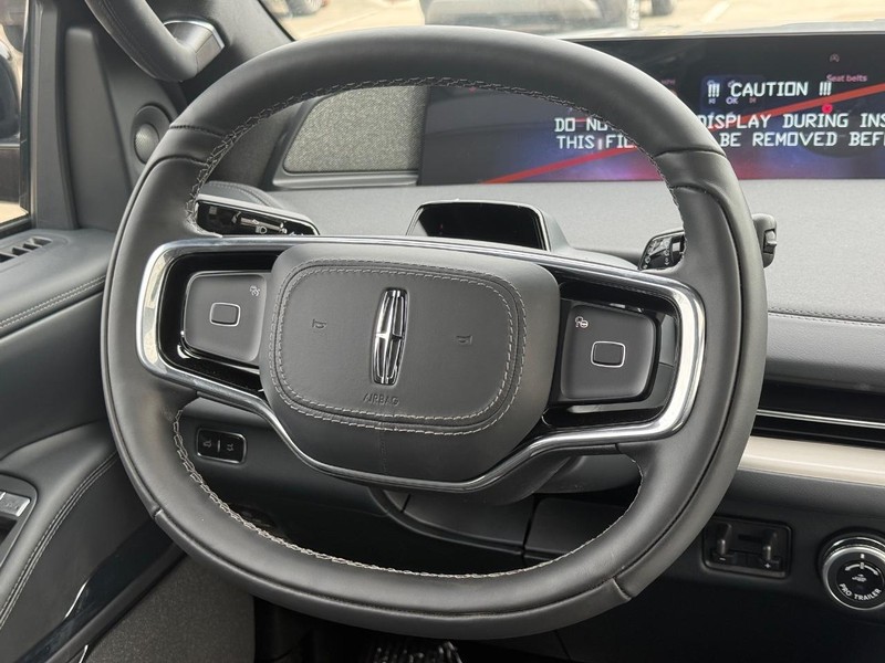 2026 Lincoln Navigator Reserve L - Photo 8