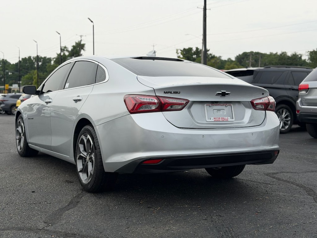Used 2022 Chevrolet Malibu LT Sedan