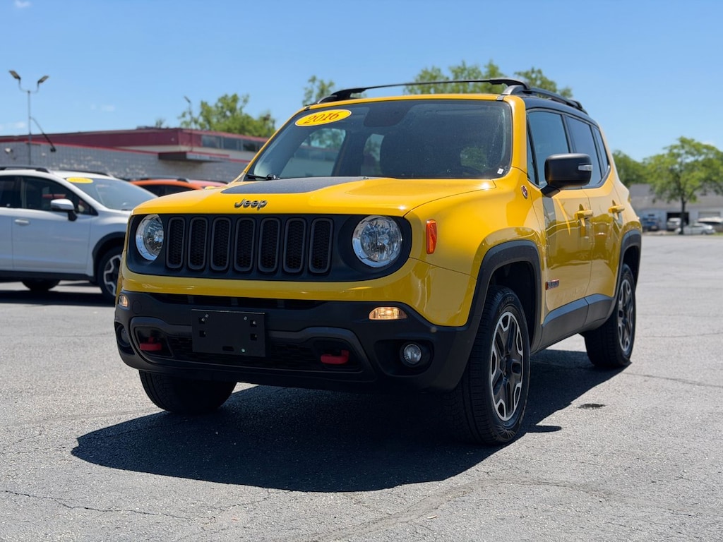 Used 2016 Jeep Renegade Trailhawk 4x4 SUV